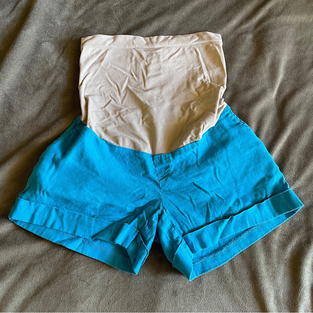 Women's Maternity Shorts XS in Blue and Cream by A Pea In The Pod